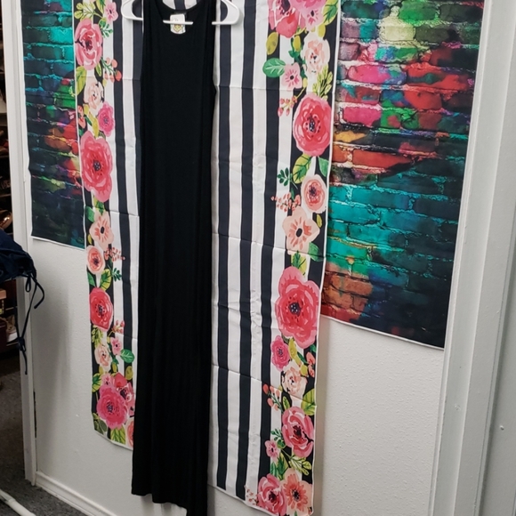 EUC  Topshop black maxi size 4 - Picture 2 of 8